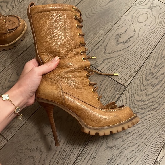 Tory Burch boots - Picture 4 of 4
